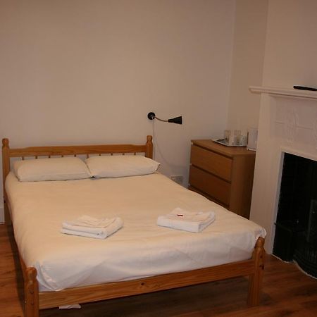 Shepherd'S Bush Flats London Ruang foto